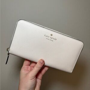 Kate Spade Large White Wallet